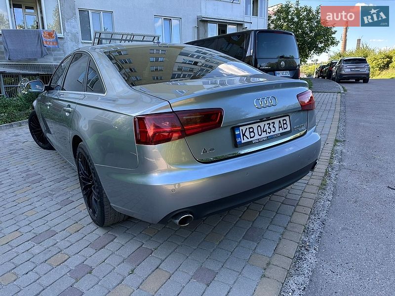 Audi-14