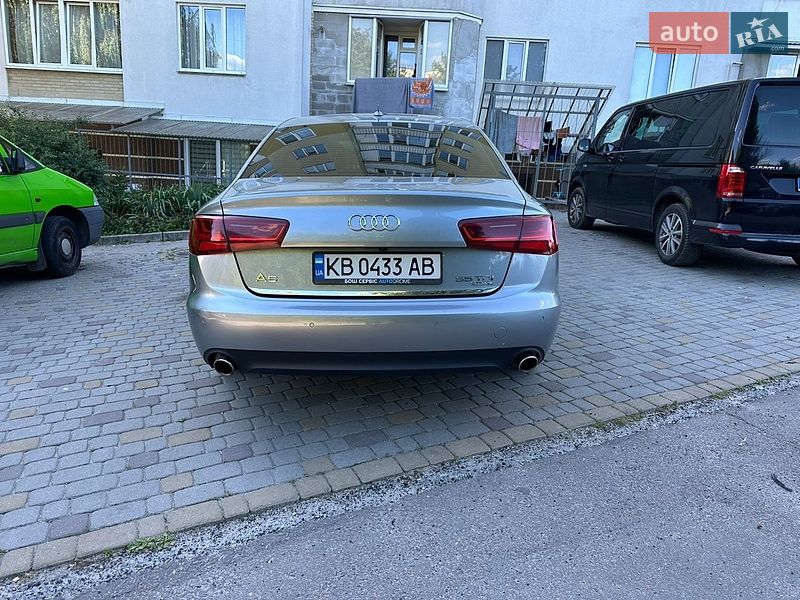 Audi-15