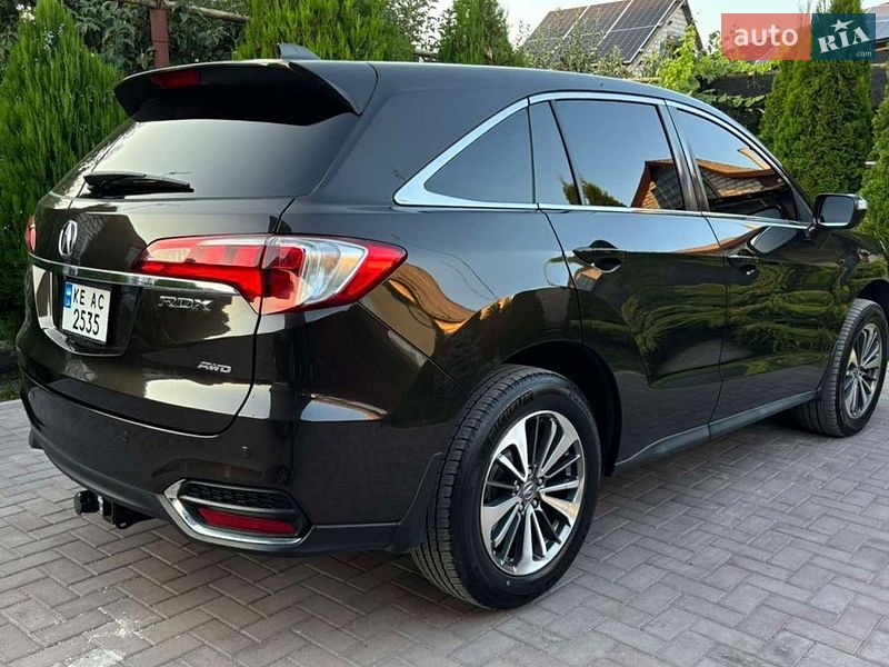 Acura-2