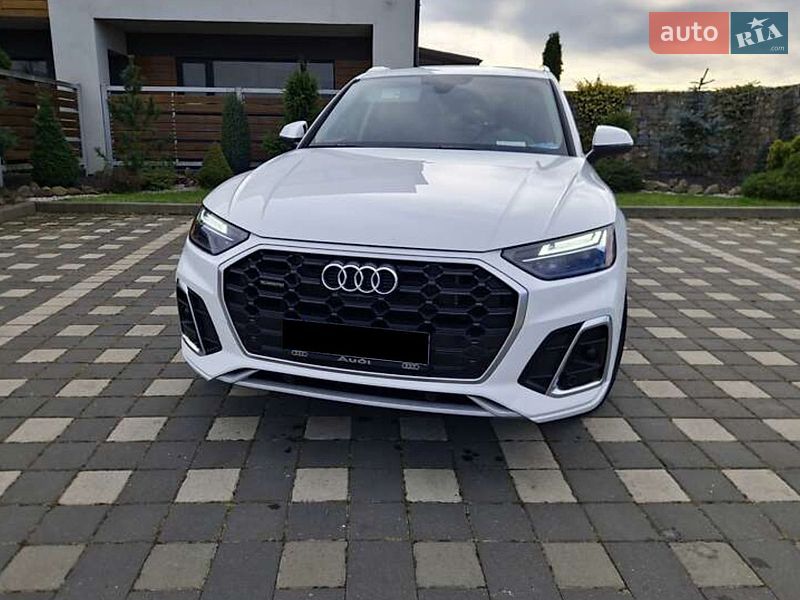 Audi-44
