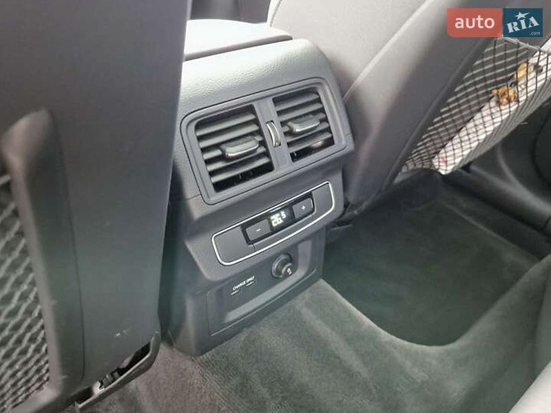 Audi-35
