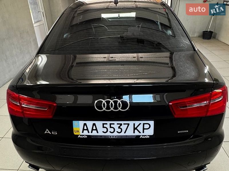 Audi-30