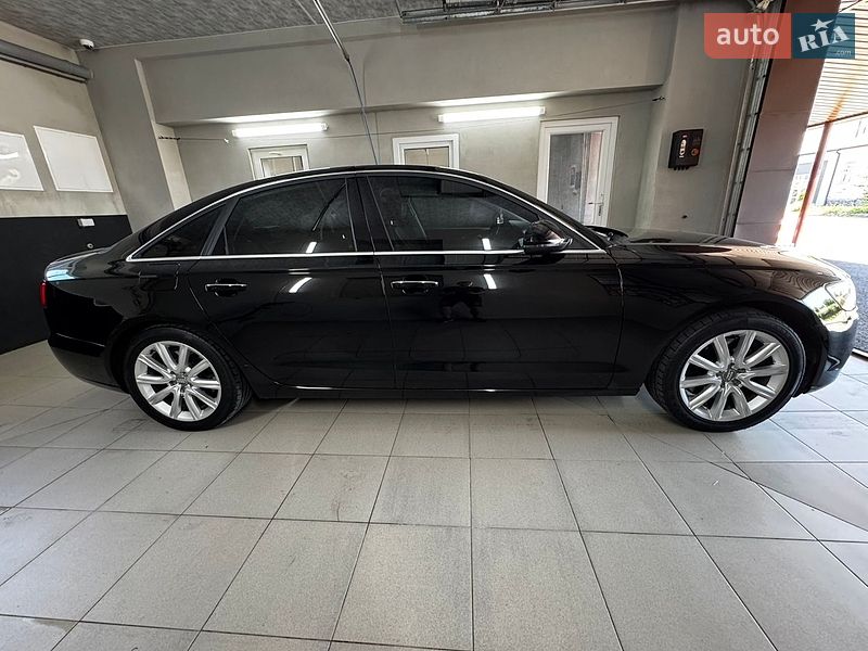 Audi-48