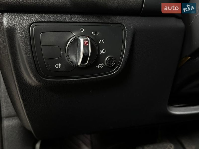 Audi-44