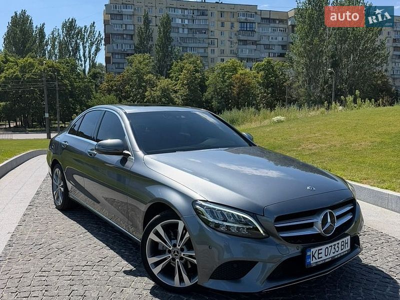 Mercedes-Benz-58