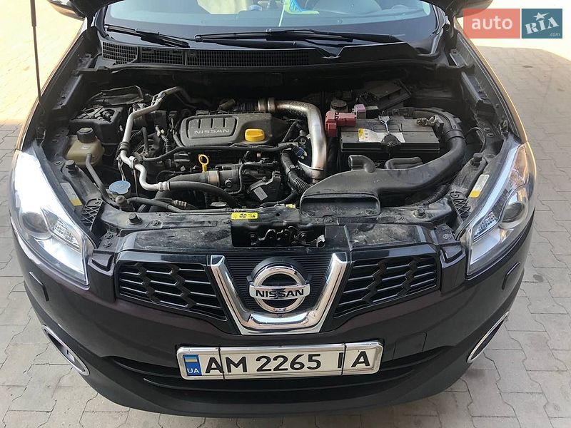 Nissan-2