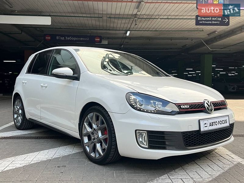 Volkswagen Golf GTI 2013