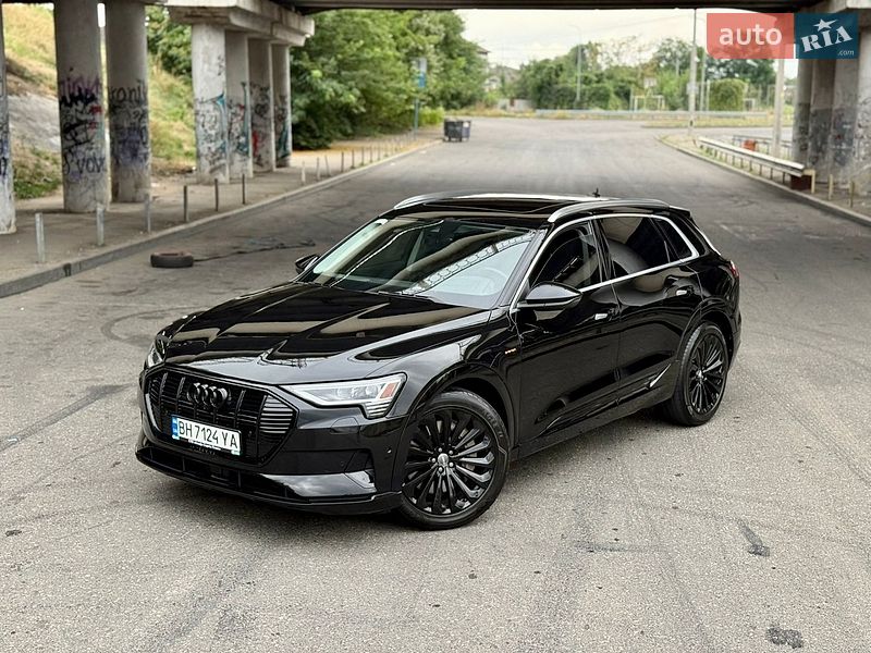 Audi-37