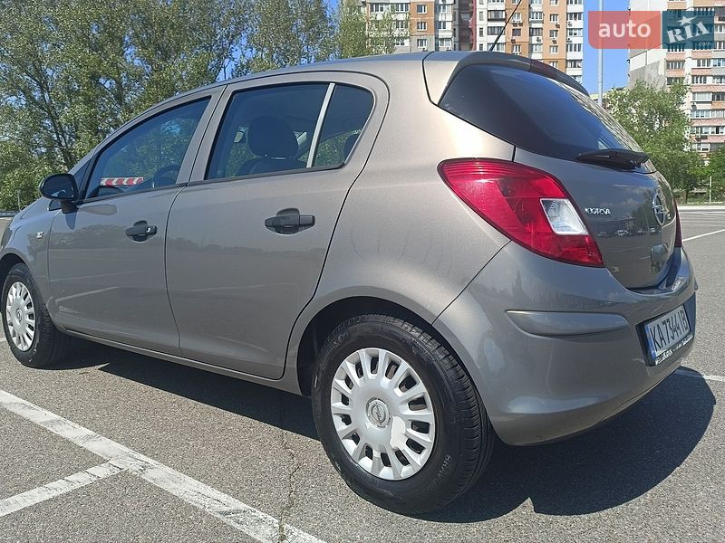 Opel-8