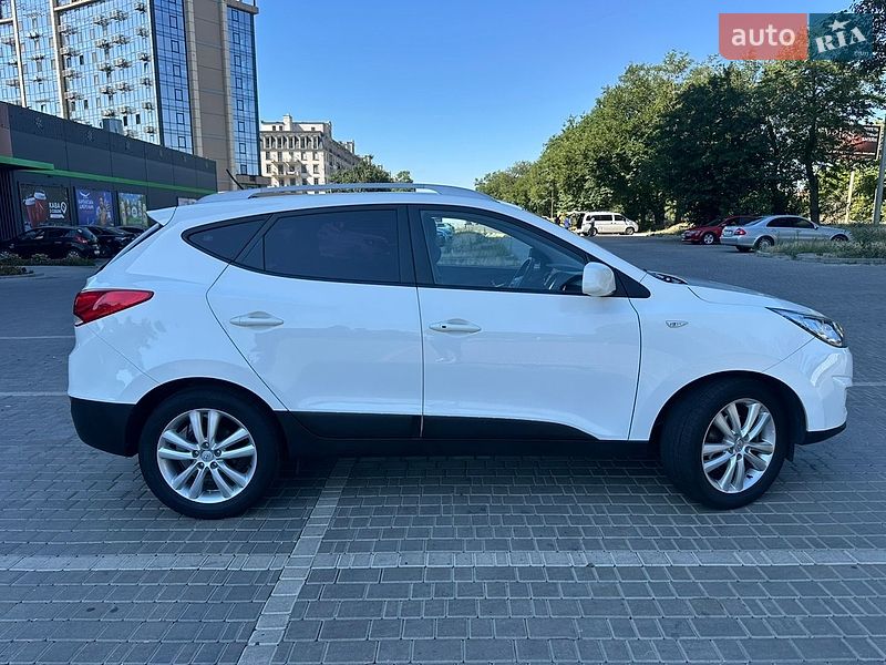 Hyundai-23