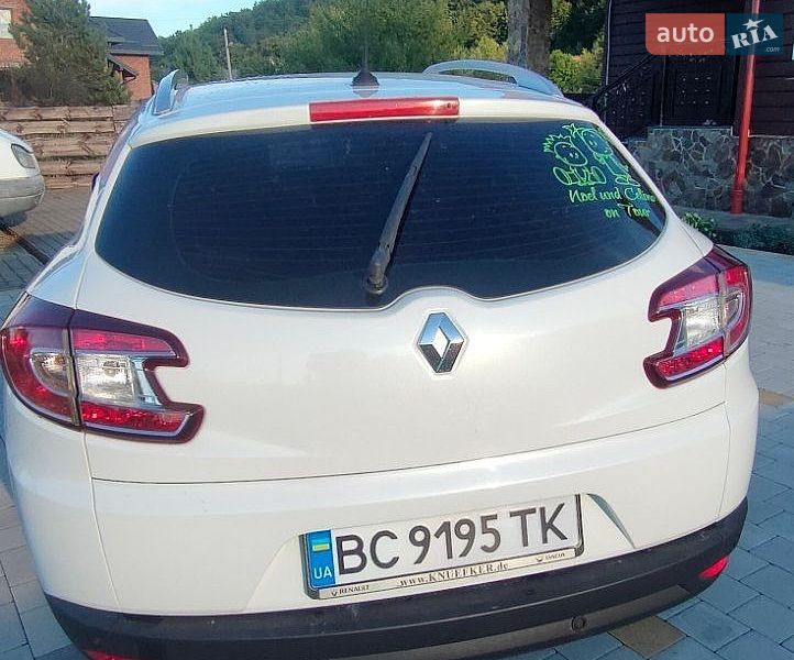 Renault-3