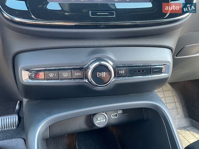 Volvo-28