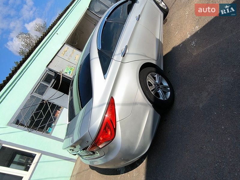 Hyundai-0