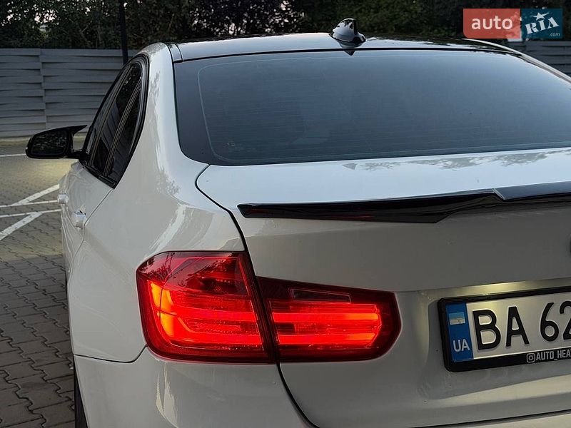 BMW-16