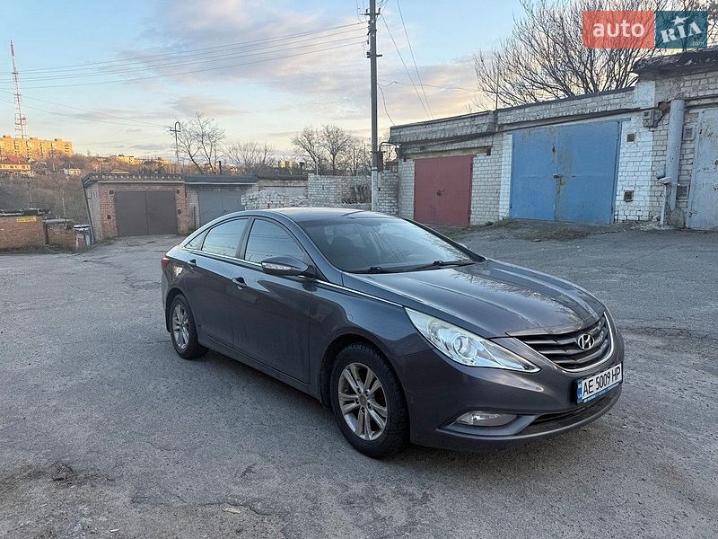 Hyundai-0