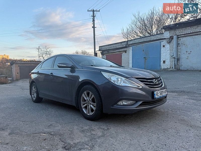 Hyundai-1