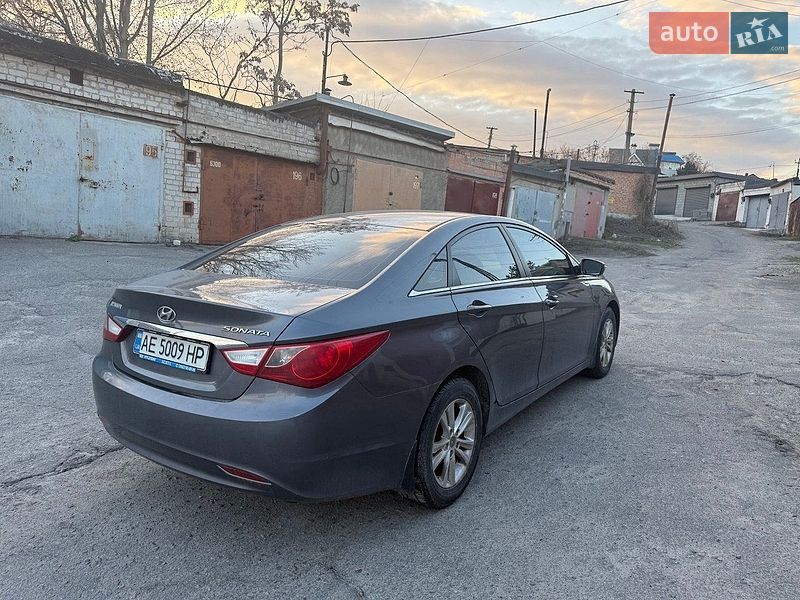 Hyundai-6