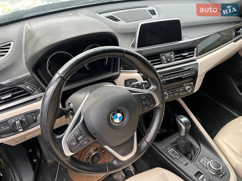 BMW-8