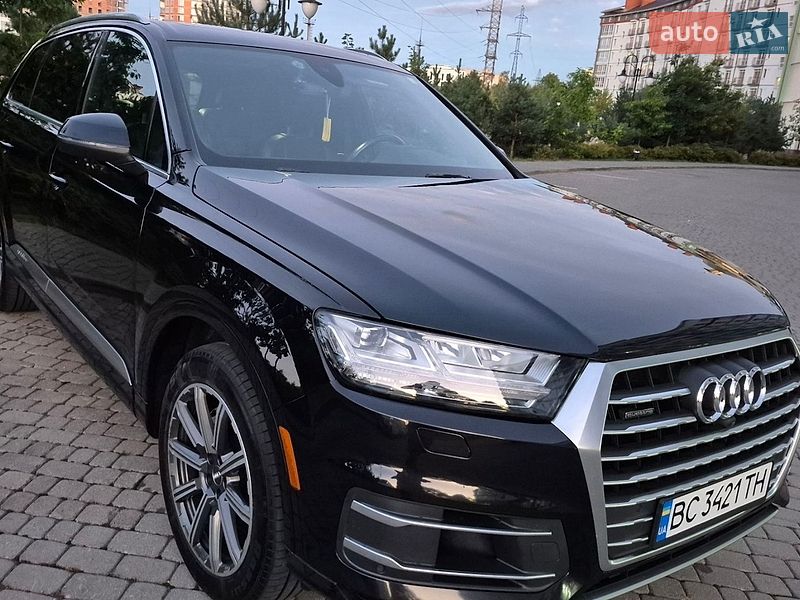 Audi-42