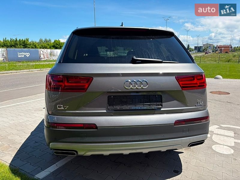 Audi-130