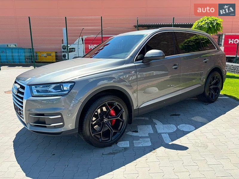 Audi-88