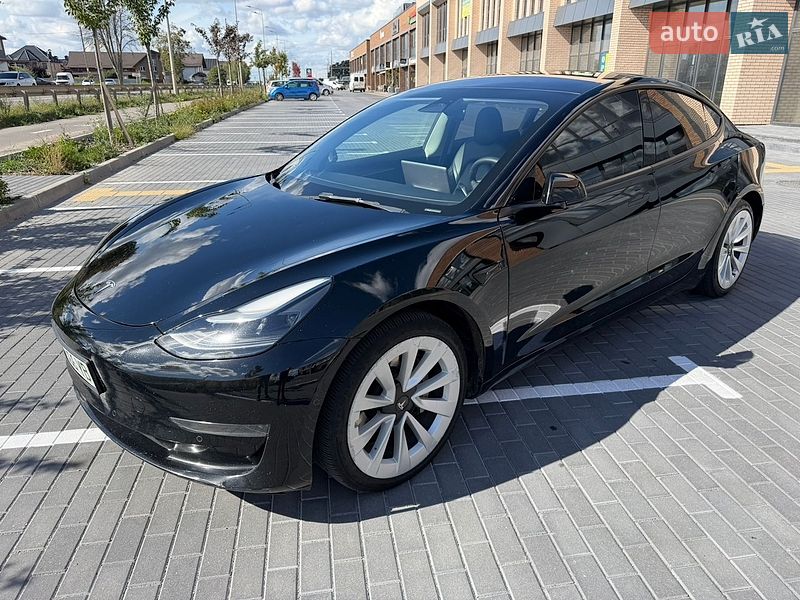 Tesla-1