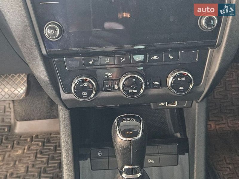 Skoda-17