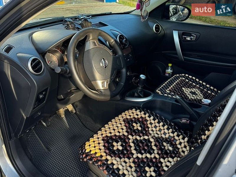 Nissan-6