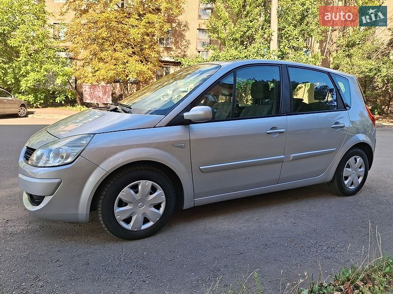 Renault-10
