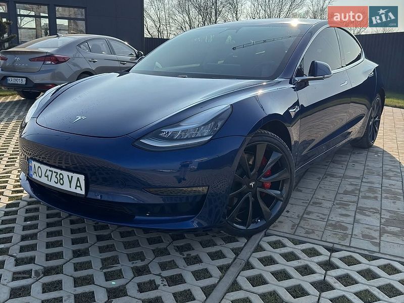 Tesla-1