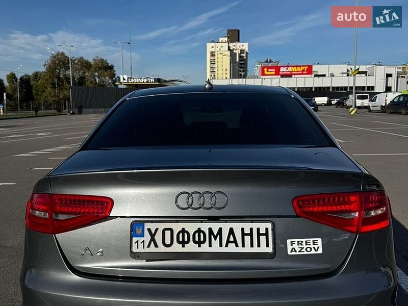 Audi-0