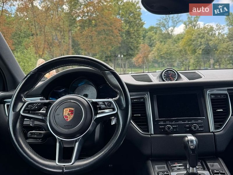 Porsche-8