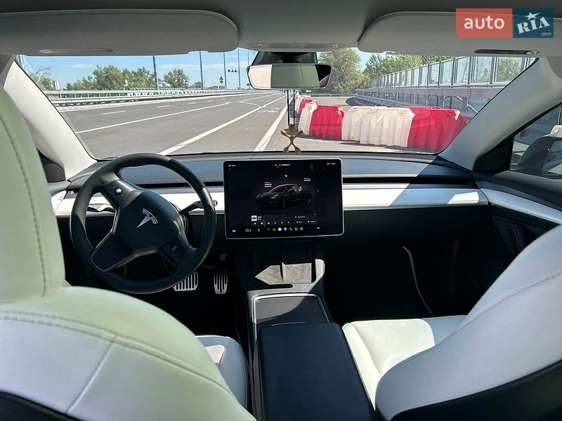Tesla-6