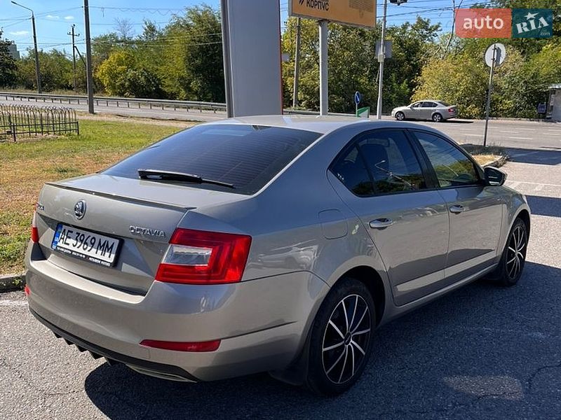 Skoda-9