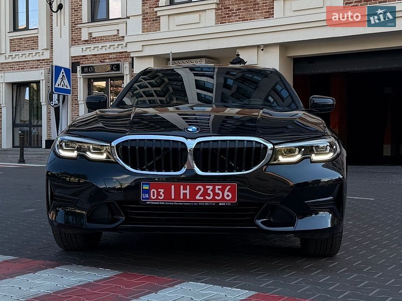 BMW-23