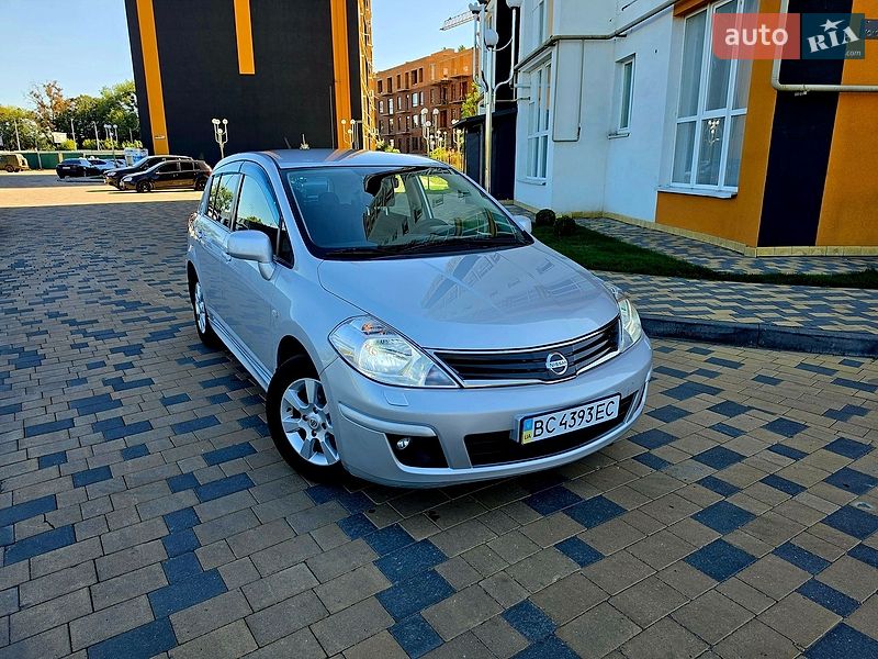 Nissan-10