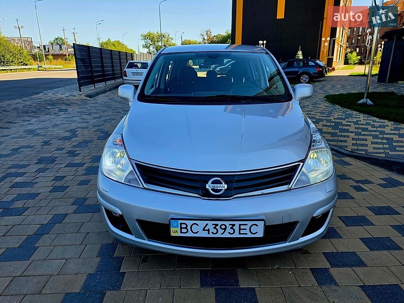 Nissan-11