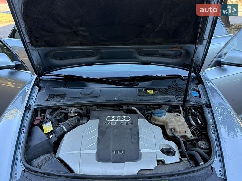 Audi-9