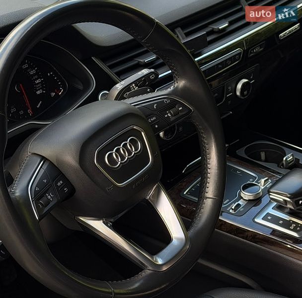 Audi-4