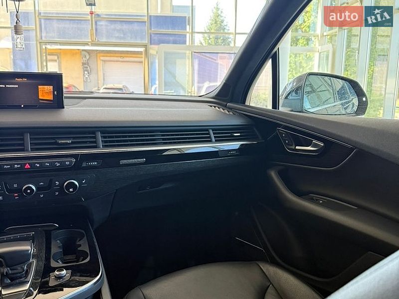Audi-26