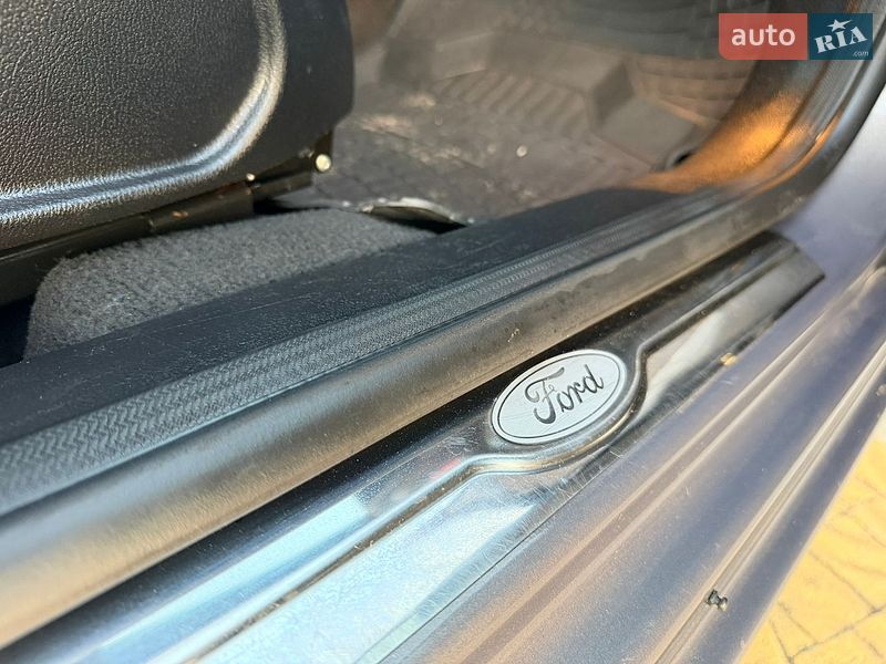 Ford-140