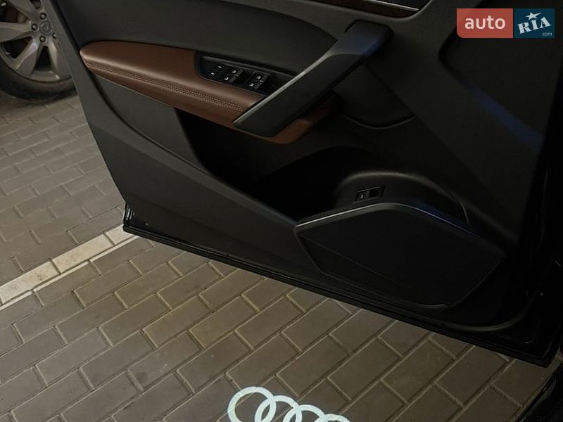 Audi-2