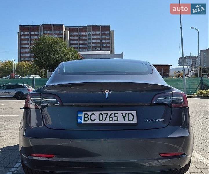 Tesla-6