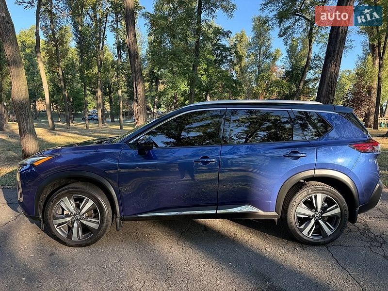 Nissan-5