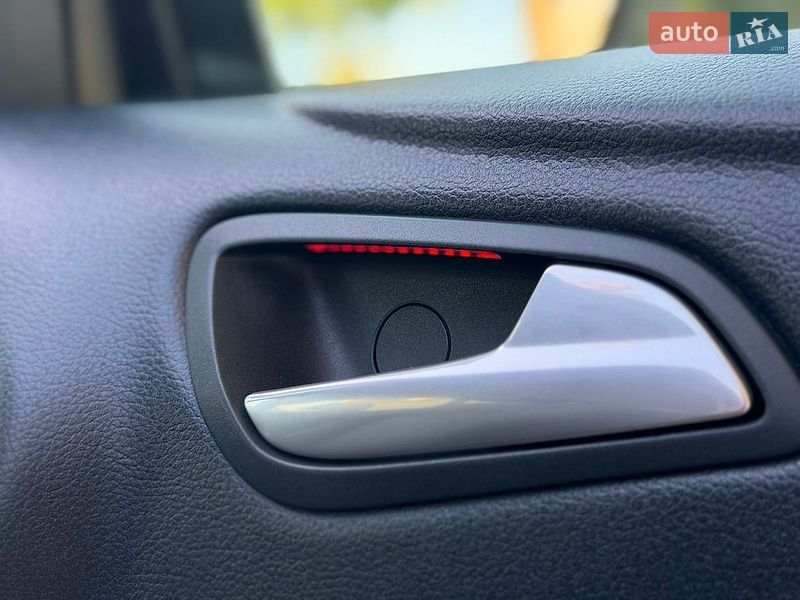 Ford-89