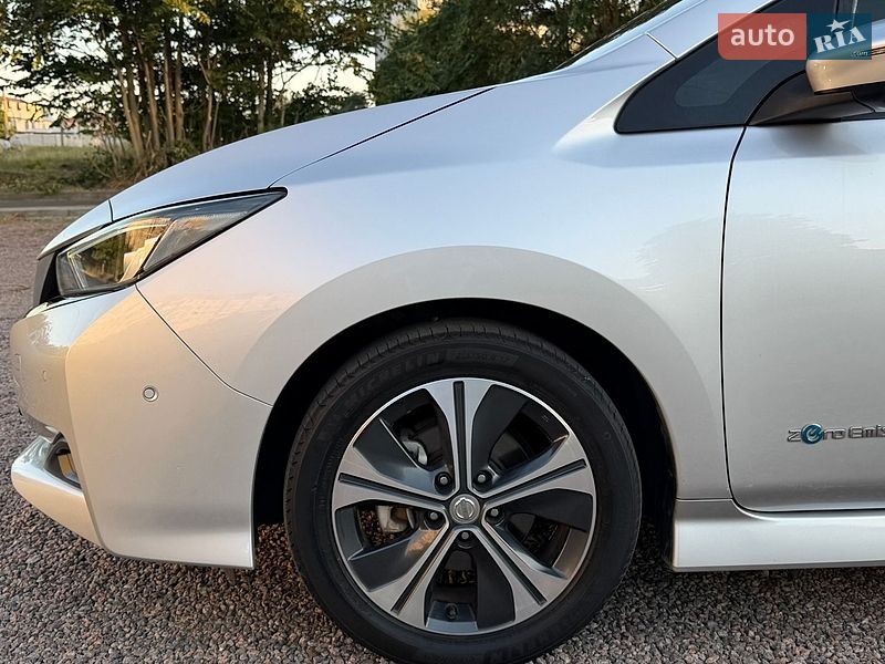 Nissan-19