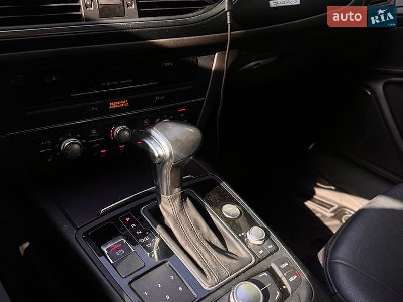 Audi-8
