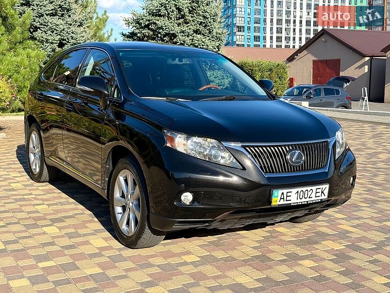 Lexus-50