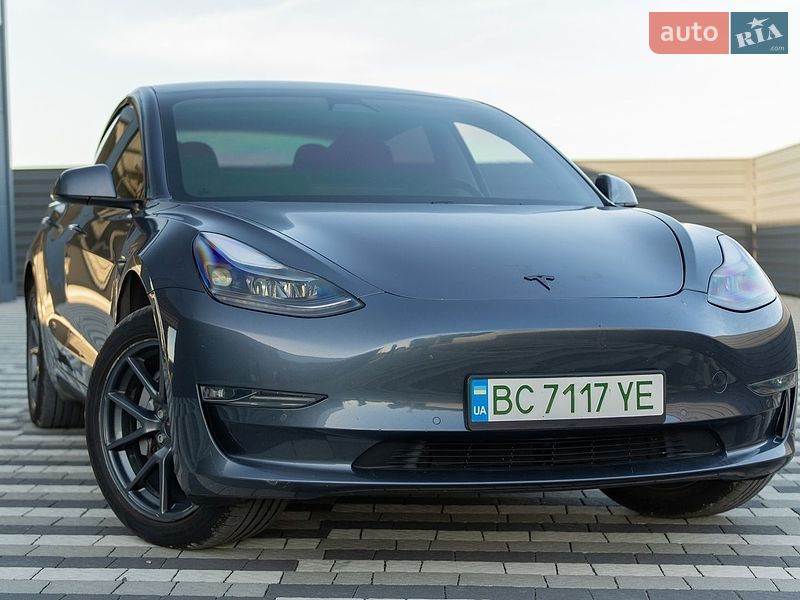 Tesla-36