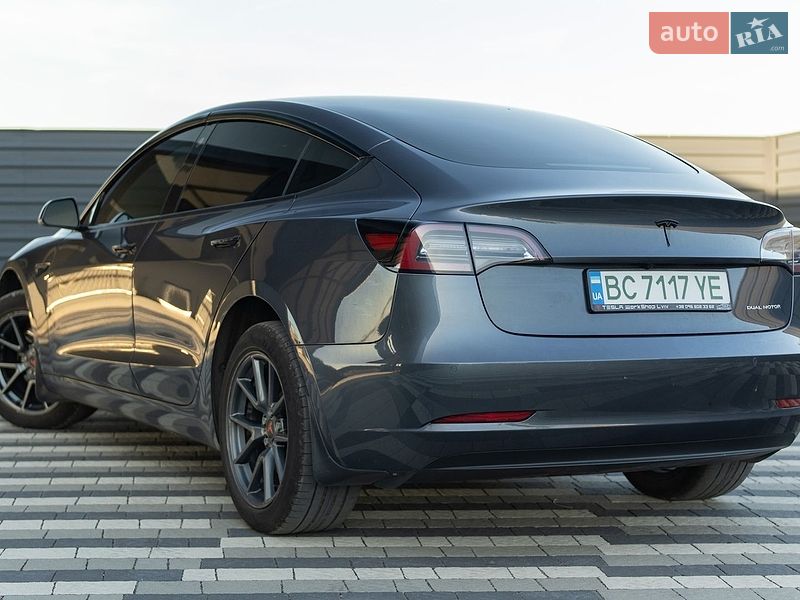 Tesla-30